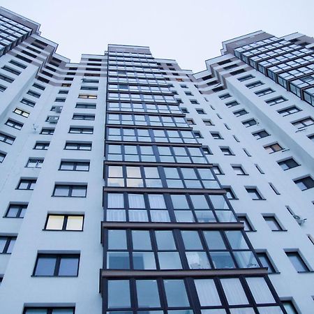 Уютная Квартира В Новом Доме Недалеко От Центра Minsk Exteriér fotografie